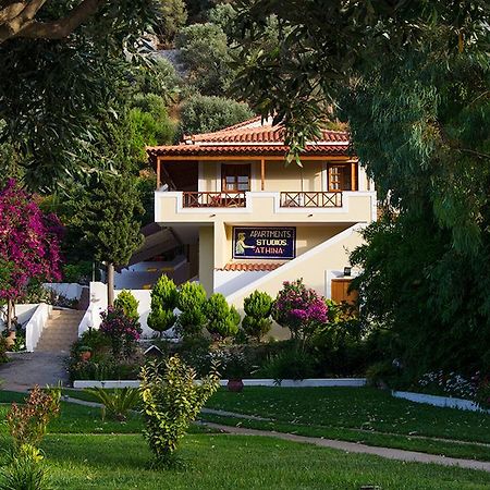 Athina Studio Apartments Kérveli Kültér fotó