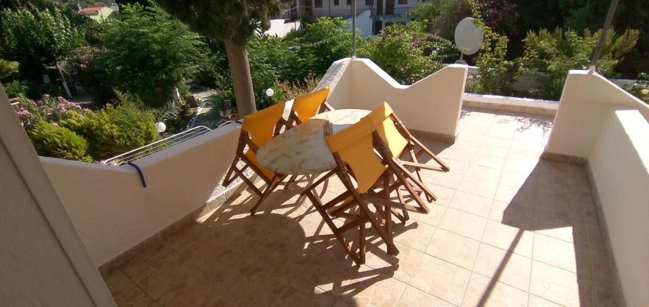 Athina Studio Apartments Kérveli Kültér fotó