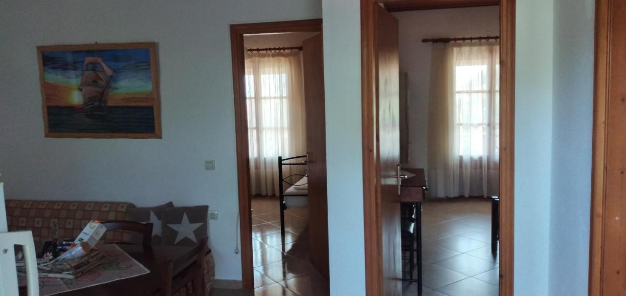 Athina Studio Apartments Kérveli Kültér fotó