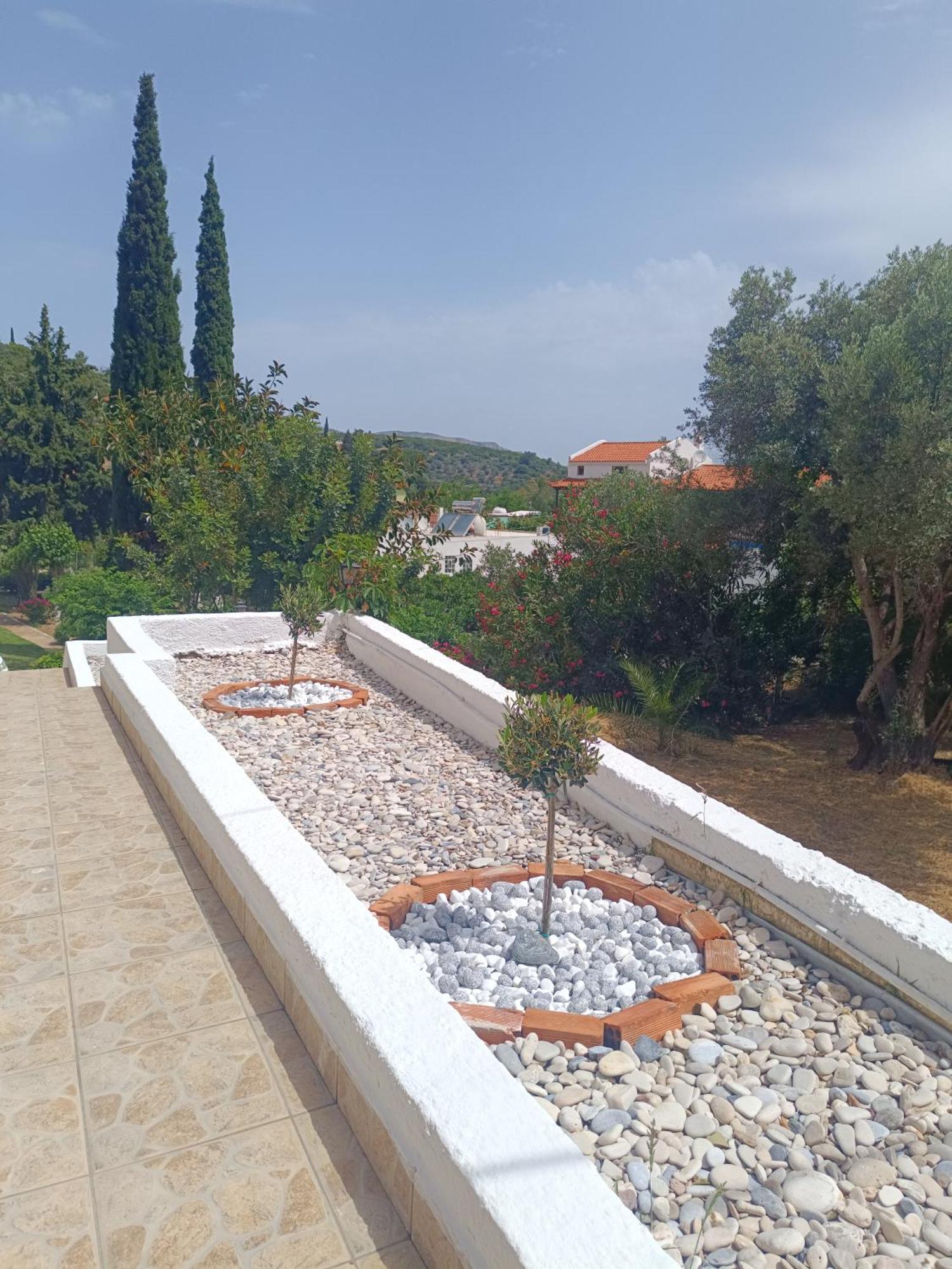 Athina Studio Apartments Kérveli Kültér fotó