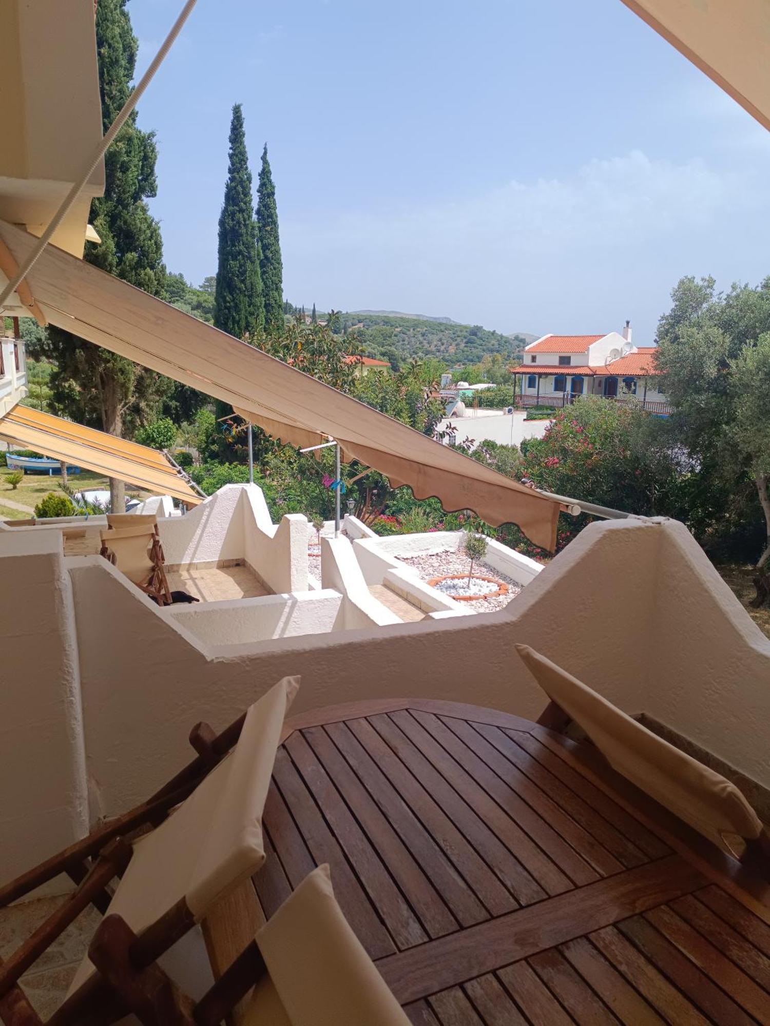 Athina Studio Apartments Kérveli Kültér fotó